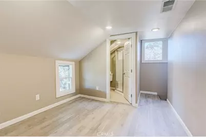 33350 Robin Drive, Green Valley Lake, CA 92341 - Photo 16