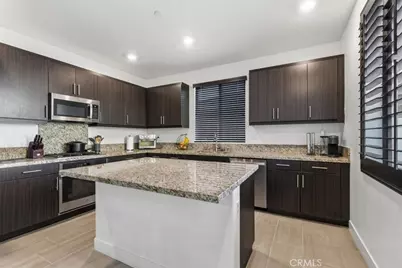 385 Cachuma Court, Rialto, CA 92377 - Photo 10