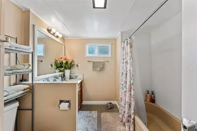 17455 Marygold Avenue #9, Bloomington, CA 92316 - Photo 10