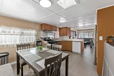 17455 Marygold Avenue #9, Bloomington, CA 92316 - Photo 4
