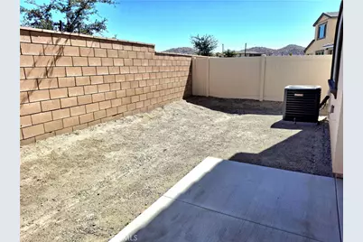 31367 Trappers Loop, Winchester, CA 92596 - Photo 12
