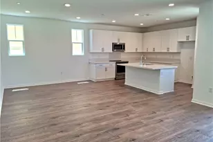 31338 Siskiyou Pass Ct, Winchester, CA 92596 - Photo 4