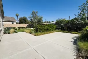 6140 Sequanota Dr, Jurupa Valley, CA 92509 - Photo 2