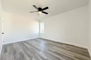 1143 E 150th St, Compton, CA 90220 - Photo 18