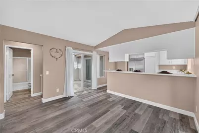 3545 Doe Spring Road, Corona, CA 92882 - Photo 16