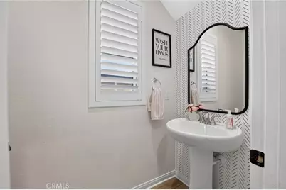 7690 Terra Manor, Riverside, CA 92507 - Photo 14