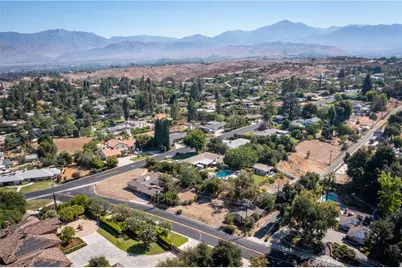 604 E Mariposa, Redlands, CA 92373 - Photo 22