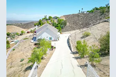 20948 Onaknoll Drive, Lake Mathews, CA 92570 - Photo 8