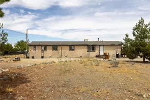 2833 White Fox, Pinon Hills, CA 92372 - Photo 2