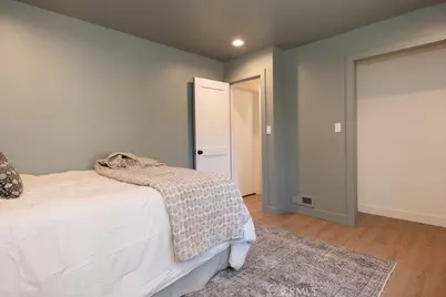 1029 Sugarloaf Boulevard, Big Bear City, CA 92314 - Photo 18