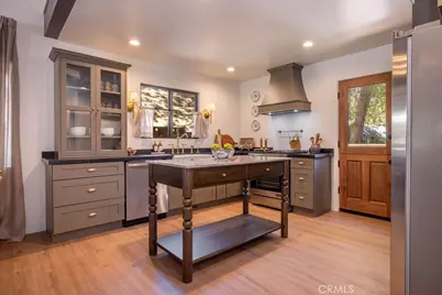 1029 Sugarloaf Boulevard, Big Bear City, CA 92314 - Photo 6