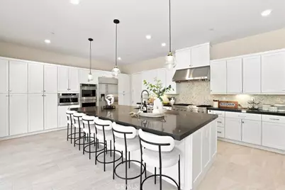 102 Score, Irvine, CA 92618 - Photo 12