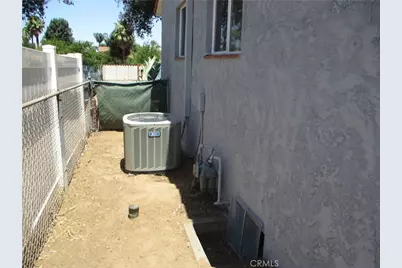 9748 Belmont, Riverside, CA 92503 - Photo 30