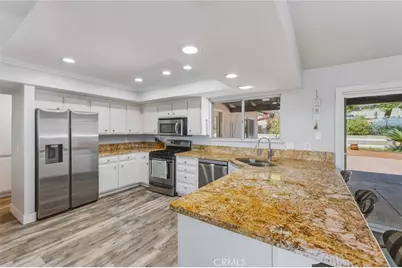 12744 Autumn Leaves Avenue, Victorville, CA 92395 - Photo 10