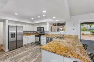 12744 Autumn Leaves Ave, Victorville, CA 92395 - Photo 10