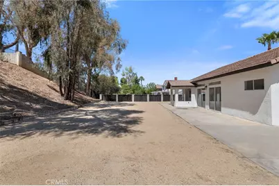 1074 Basilone Drive, Riverside, CA 92506 - Photo 32