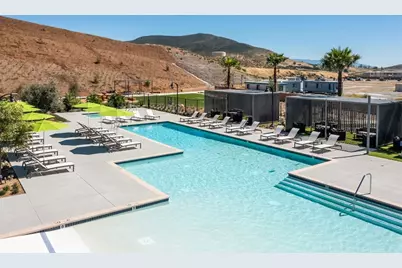 33202 Opal Glass Drive, French Valley, CA 92596 - Photo 10