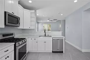 5167 Peony Ct, Riverside, CA 92506 - Photo 10