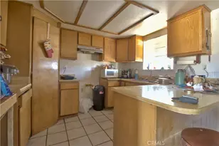 16605 Valeport Ave, Lancaster, CA 93535 - Photo 2