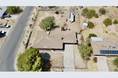 16605 Valeport Avenue, Lancaster, CA 93535 - Photo 16