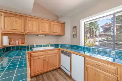 43091 Bear Creek Court, Big Bear Lake, CA 92315 - Photo 46