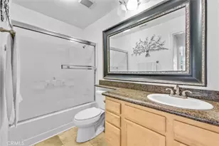2425 Del Mar, Corona, CA 92882 - Photo 20