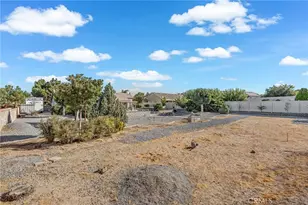 19651 Ottawa Rd, Apple Valley, CA 92308 - Photo 38