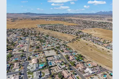 19651 Ottawa Road, Apple Valley, CA 92308 - Photo 48