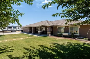 21529 Caribou Rd, Apple Valley, CA 92308 - Photo 2