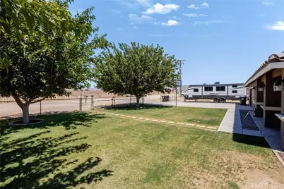 21529 Caribou Road, Apple Valley, CA 92308 - Photo 4