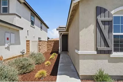 2415 Wild Oak Ct, Perris, CA 92570 - Photo 2