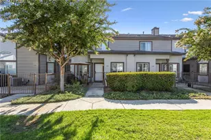 1555 Orange, Redlands, CA 92373 - Photo 2
