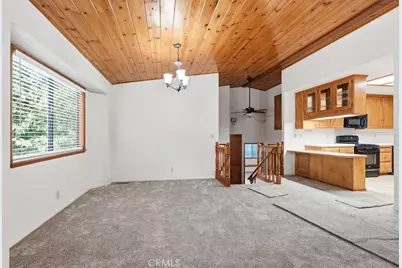 24776 Basel, Crestline, CA 92325 - Photo 12