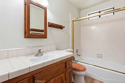 24776 Basel, Crestline, CA 92325 - Photo 18