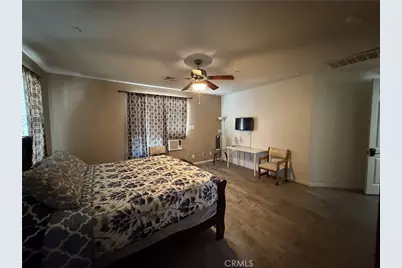 403 Aries, San Bernardino, CA 92407 - Photo 32