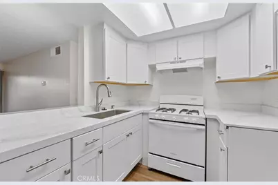 600 W 3rd Street #B107, Santa Ana, CA 92701 - Photo 2