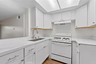 600 W 3rd St, Santa Ana, CA 92701 - Photo 2