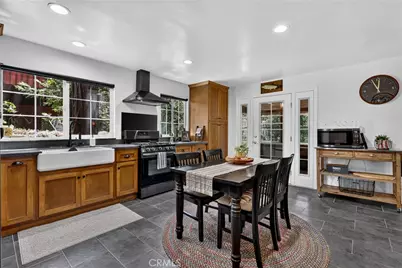 615 Grass Valley Rd, Lake Arrowhead, CA 92352 - Photo 4
