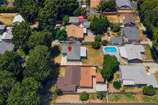 2385 Roxbury, San Bernardino, CA 92404 - Photo 2