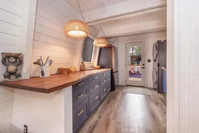 909 W Rainbow, Big Bear City, CA 92314 - Photo 10