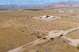 1 Chia Rd, Apple Valley, CA 92308 - Photo 1