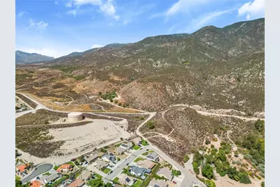 2 Hill Drive, San Bernardino, CA 92407 - Photo 2