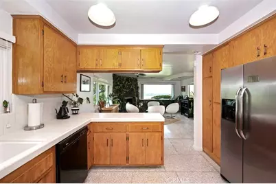 28764 Live Oak Road, Highland, CA 92346 - Photo 12