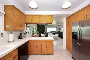 28764 Live Oak Rd, Highland, CA 92346 - Photo 12