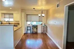 184 N Center Pl, Redlands, CA 92373 - Photo 4
