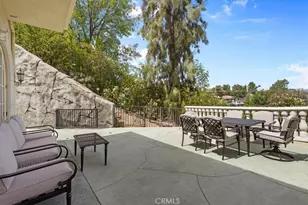 5369 Medina Rd, Woodland Hills, CA 91364 - Photo 52