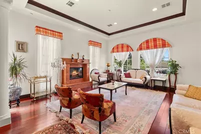 5369 Medina Road, Woodland Hills, CA 91364 - Photo 22