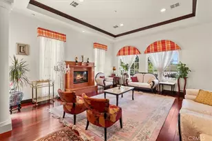 5369 Medina Rd, Woodland Hills, CA 91364 - Photo 22