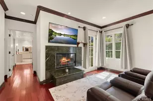 5369 Medina Rd, Woodland Hills, CA 91364 - Photo 32