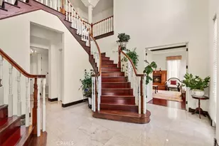5369 Medina Rd, Woodland Hills, CA 91364 - Photo 8